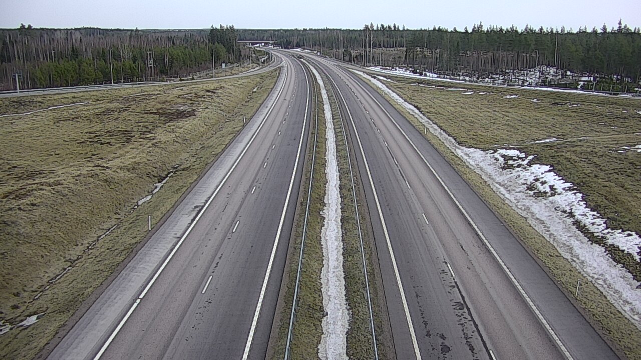 Weather Camera Image Väg 7 Vederlax, Saarasjärvi, Virolahti, Kymenlaakso