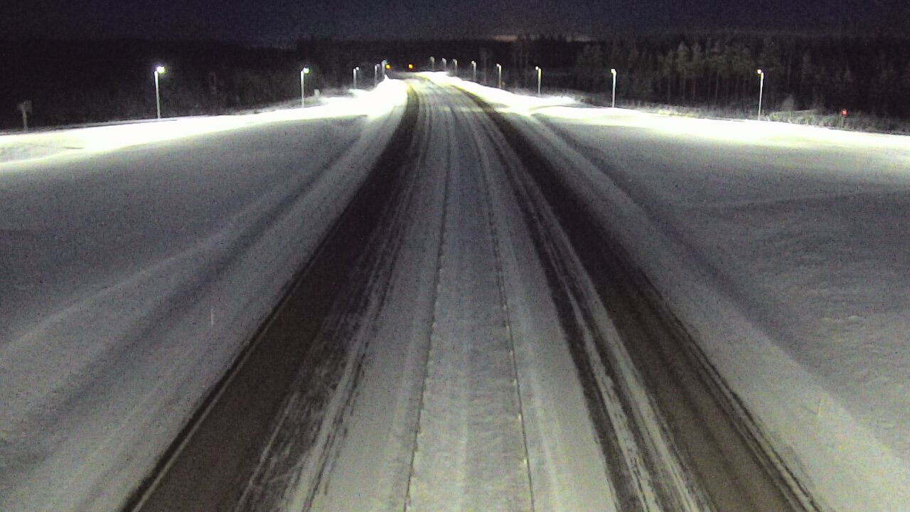 Weather Camera Image Väg 7 Vederlax, Saarasjärvi, Virolahti, Kymenlaakso