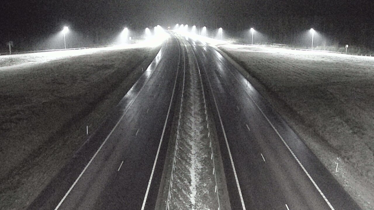 Weather Camera Image Väg 7 Vederlax, Saarasjärvi, Virolahti, Kymenlaakso