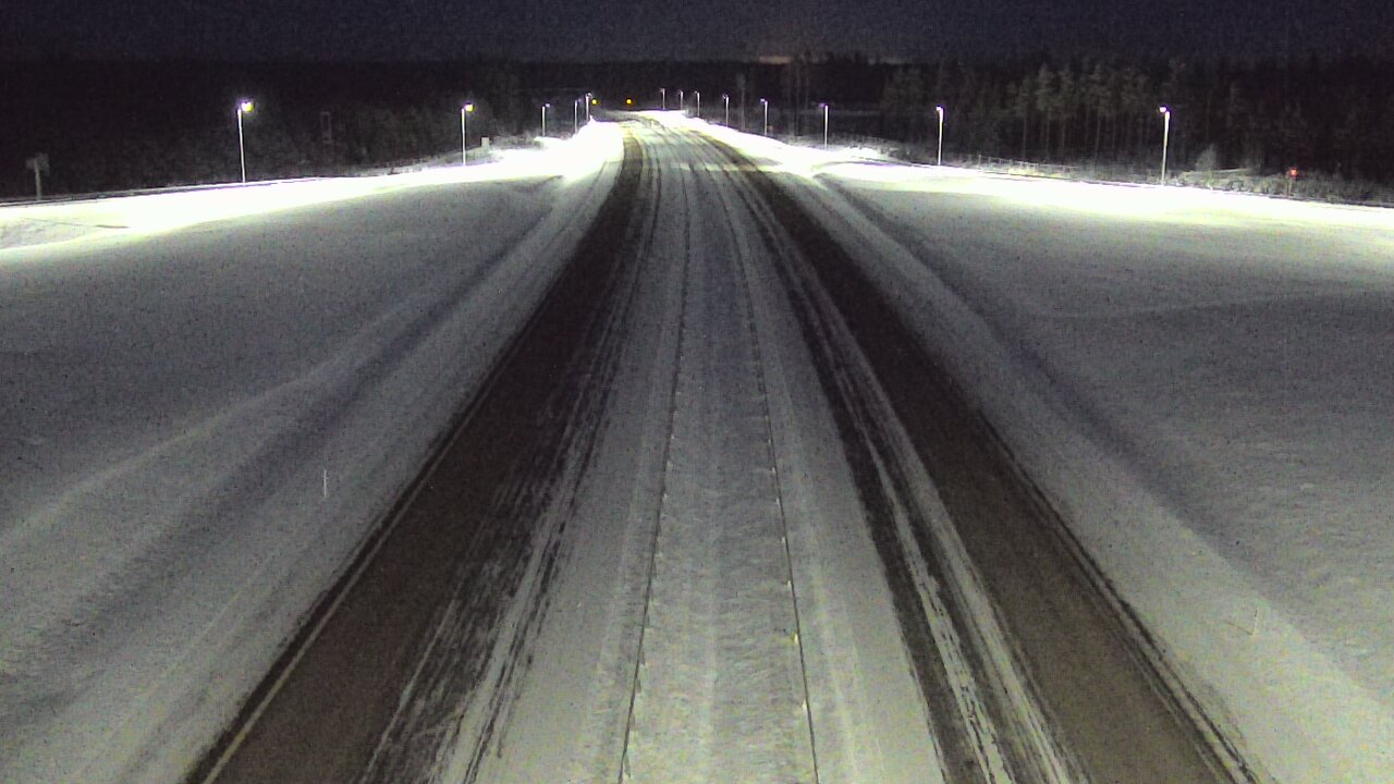 Weather Camera Image Väg 7 Vederlax, Saarasjärvi, Virolahti, Kymenlaakso