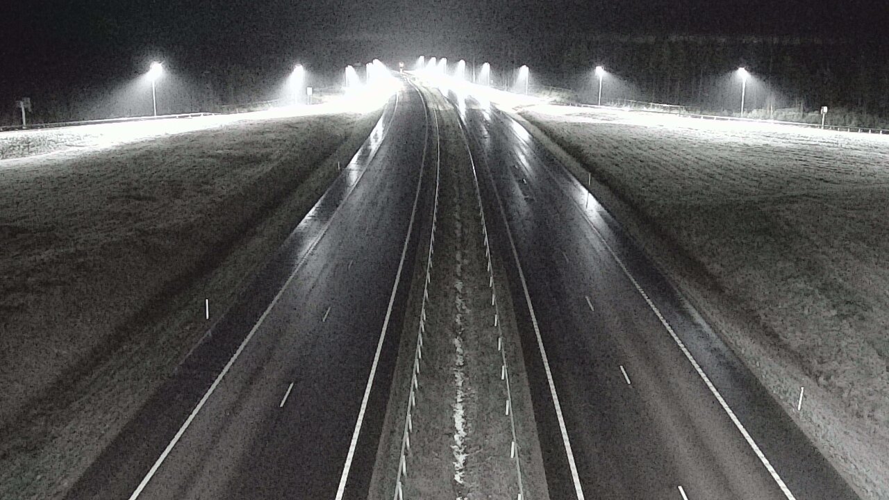 Weather Camera Image Väg 7 Vederlax, Saarasjärvi, Virolahti, Kymenlaakso