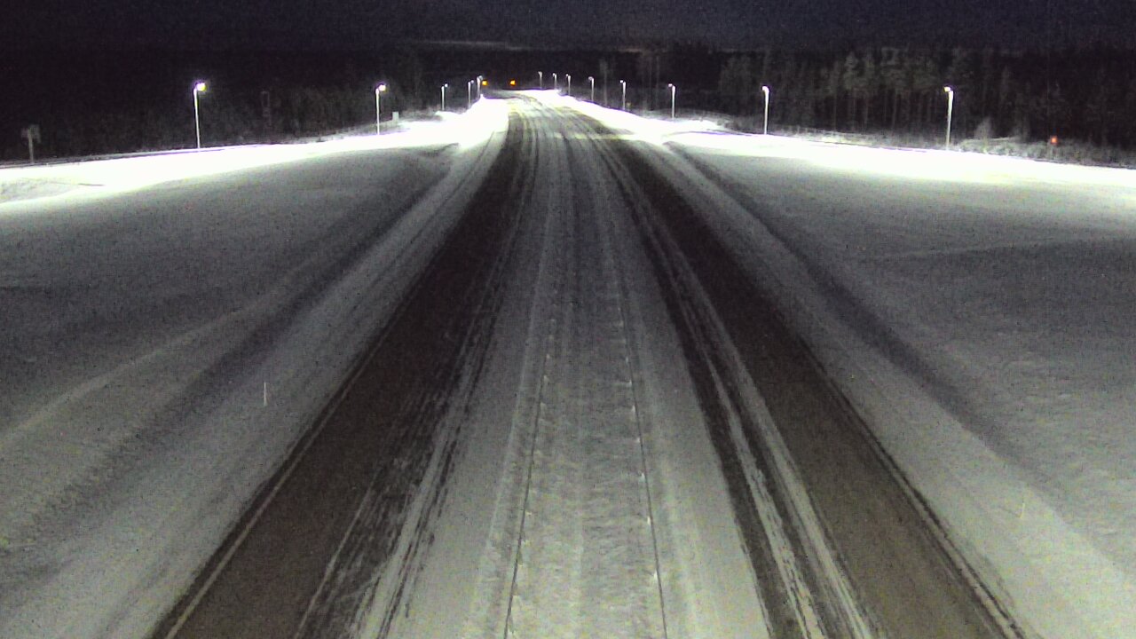 Weather Camera Image Väg 7 Vederlax, Saarasjärvi, Virolahti, Kymenlaakso