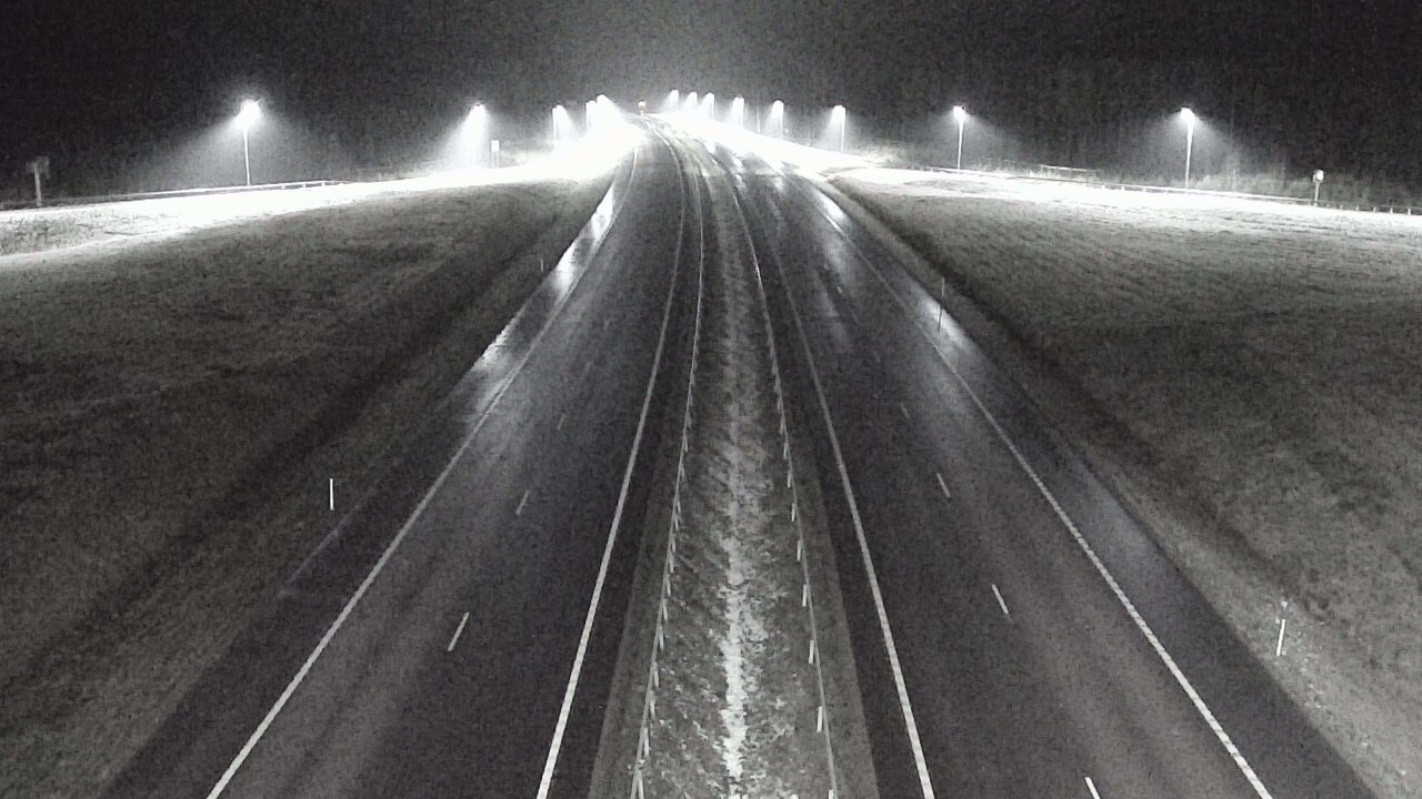 Weather Camera Image Väg 7 Vederlax, Saarasjärvi, Virolahti, Kymenlaakso