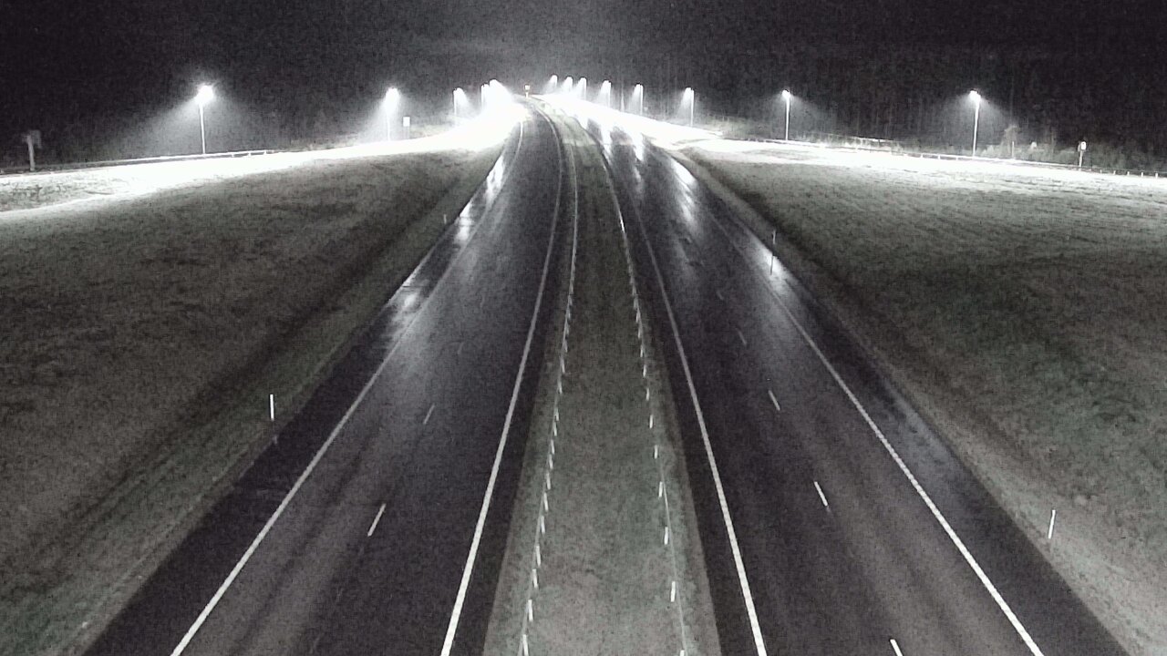 Weather Camera Image Väg 7 Vederlax, Saarasjärvi, Virolahti, Kymenlaakso