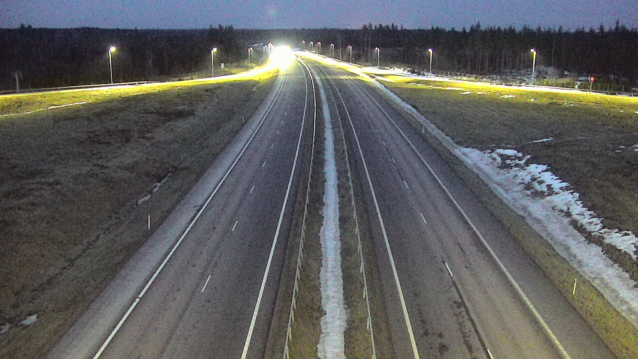 Weather Camera Image Road 7 Virolahti, Saarasjärvi, Virolahti, Kymenlaakso