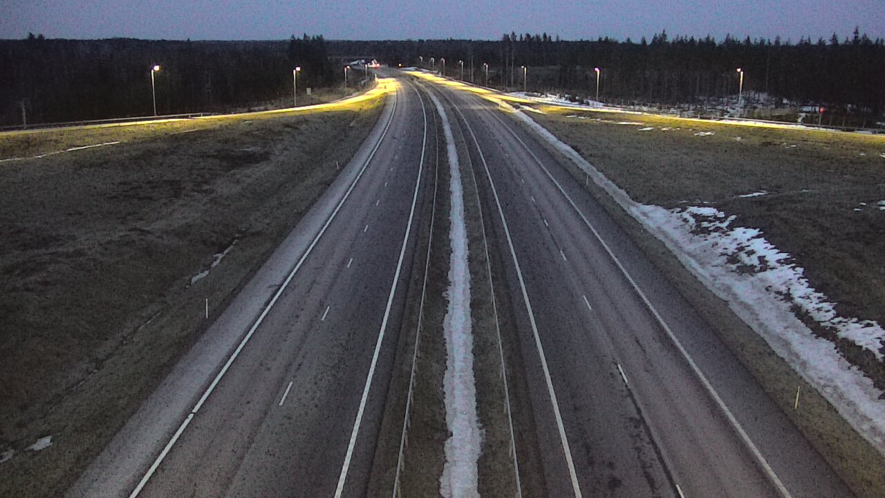 Weather Camera Image Road 7 Virolahti, Saarasjärvi, Virolahti, Kymenlaakso
