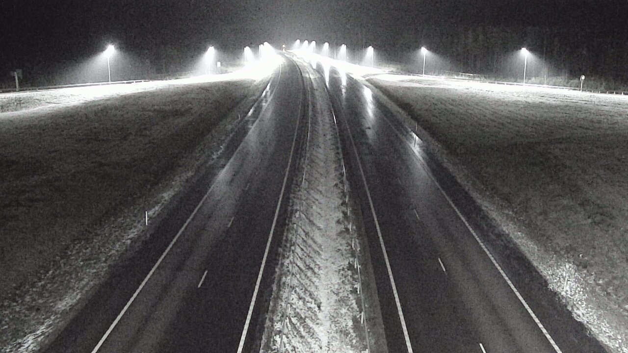 Weather Camera Image Väg 7 Vederlax, Saarasjärvi, Virolahti, Kymenlaakso