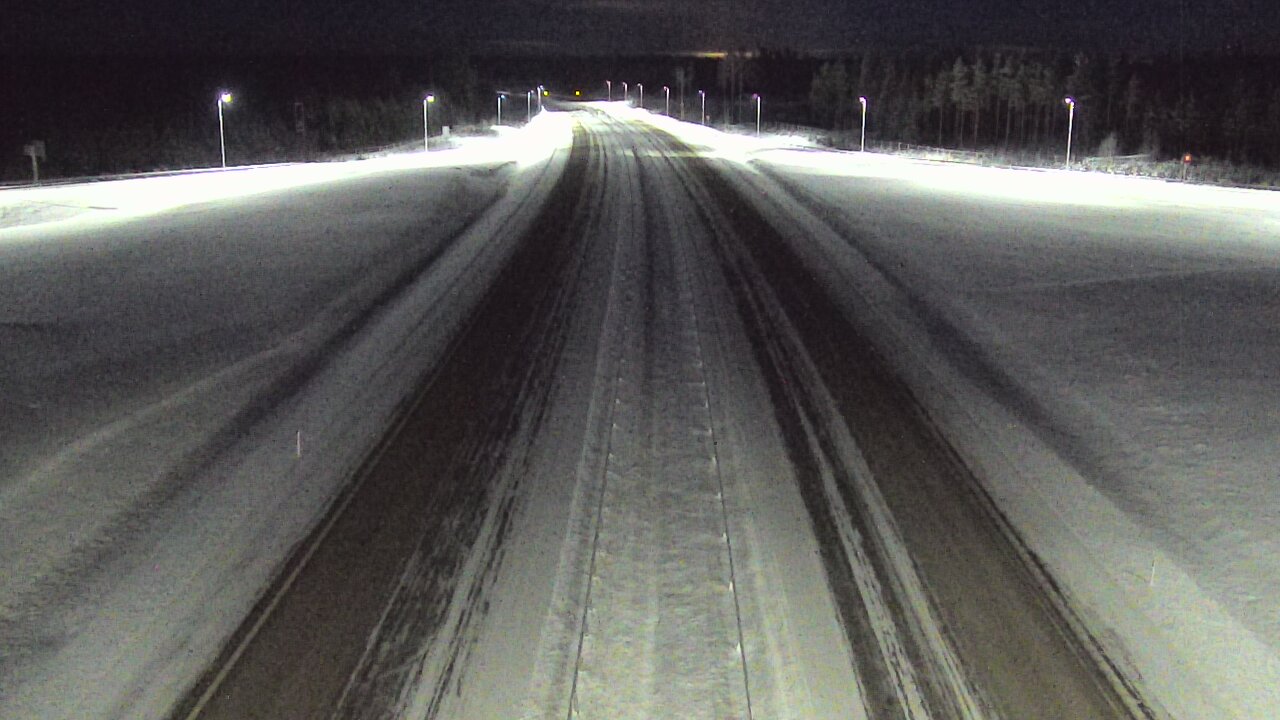 Weather Camera Image Väg 7 Vederlax, Saarasjärvi, Virolahti, Kymenlaakso