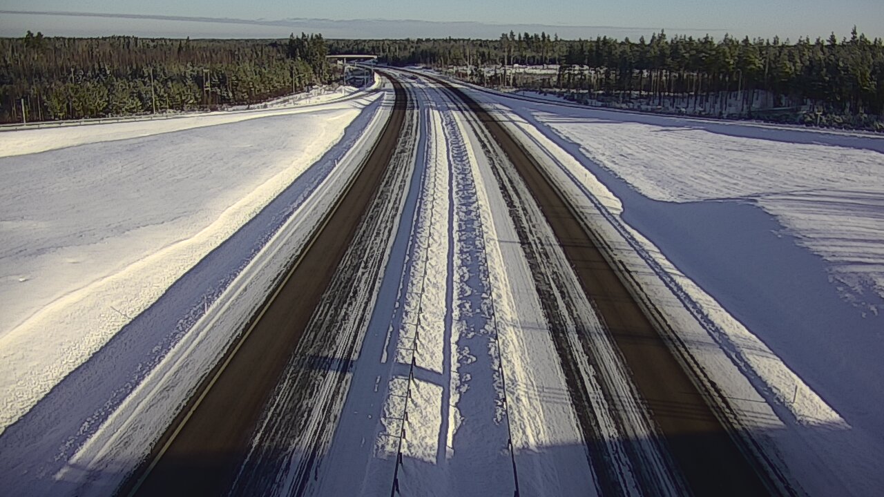 Weather Camera Image Väg 7 Vederlax, Saarasjärvi, Virolahti, Kymenlaakso