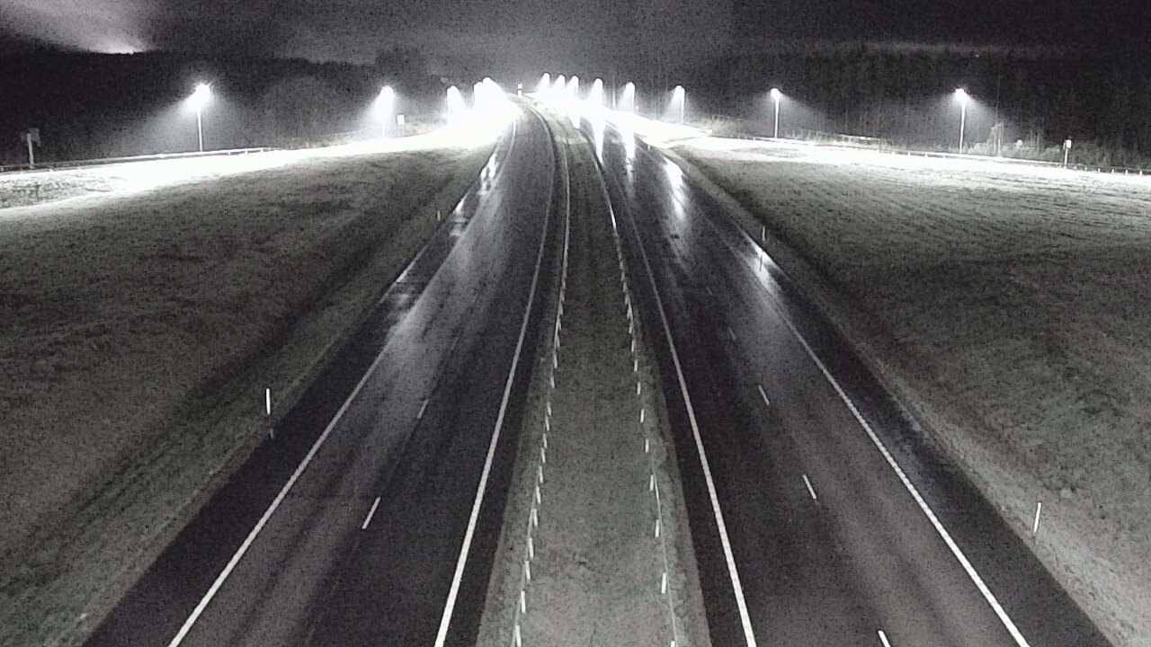 Weather Camera Image Väg 7 Vederlax, Saarasjärvi, Virolahti, Kymenlaakso