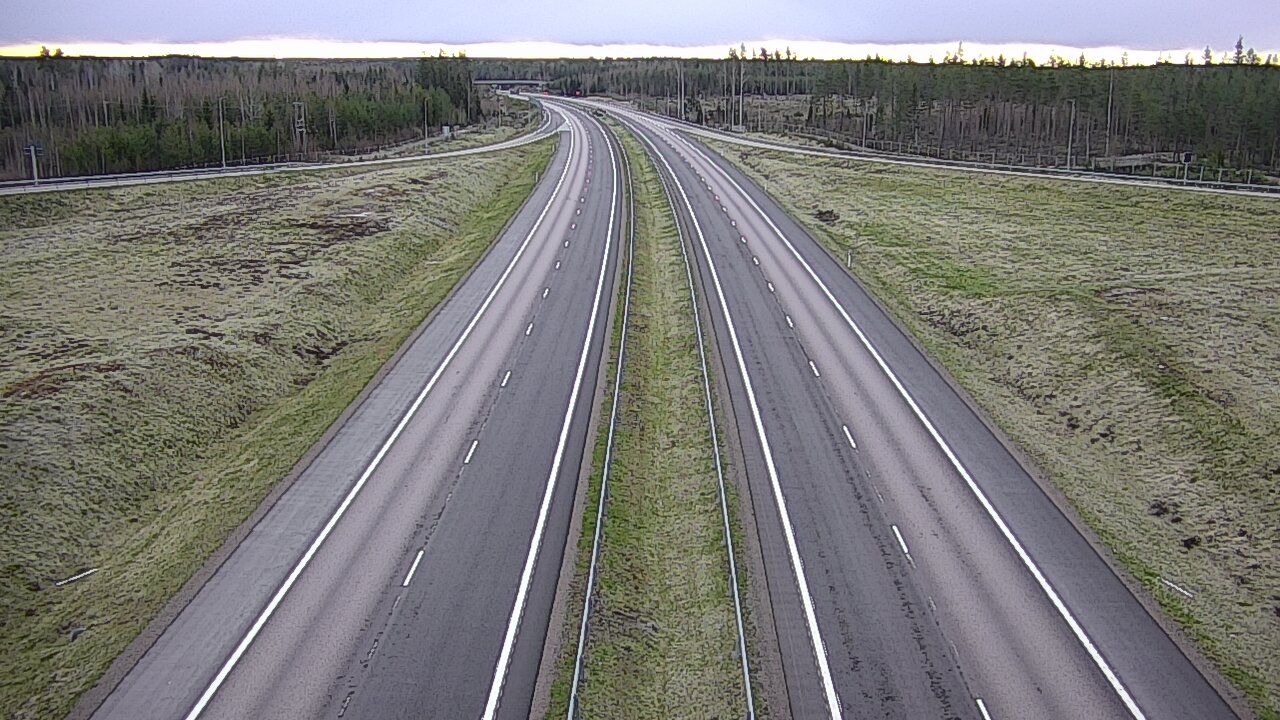 Weather Camera Image Väg 7 Vederlax, Saarasjärvi, Virolahti, Kymenlaakso