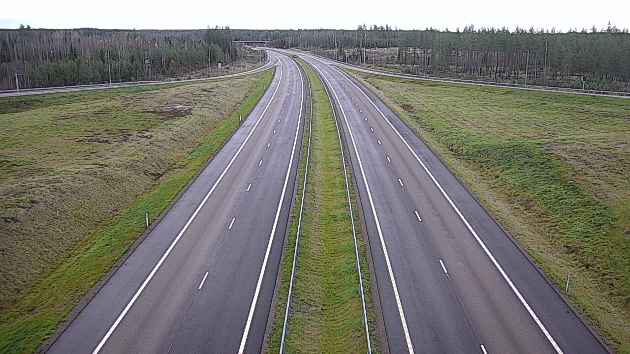 Weather Camera Image Väg 7 Vederlax, Saarasjärvi, Virolahti, Kymenlaakso