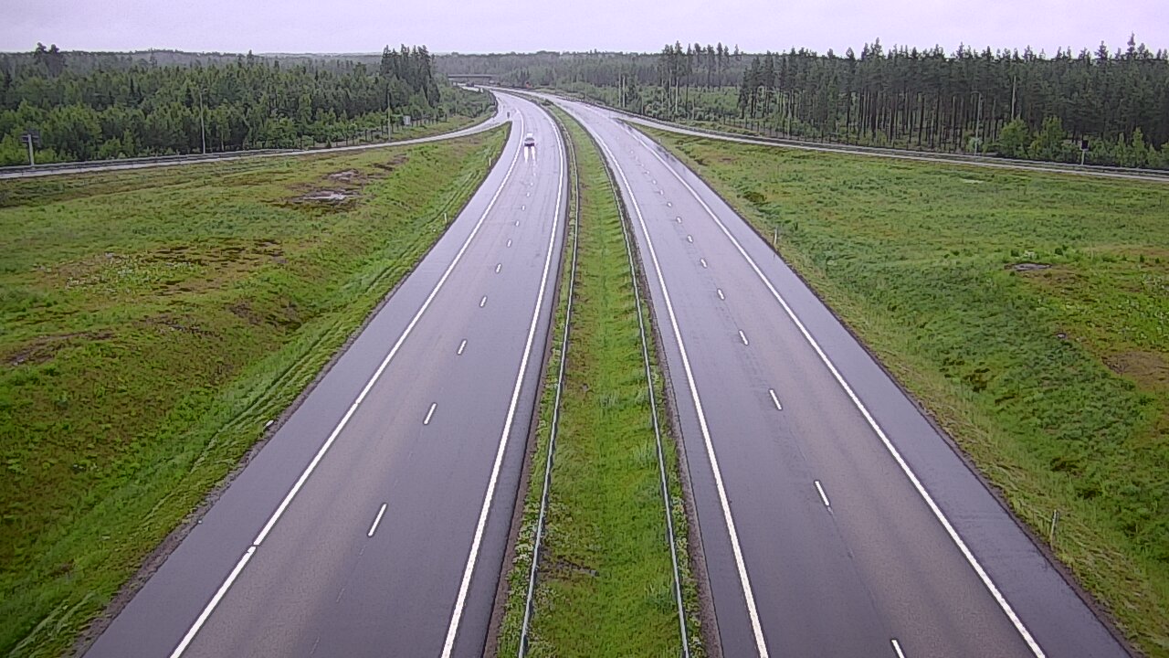 Weather Camera Image Väg 7 Vederlax, Saarasjärvi, Virolahti, Kymenlaakso