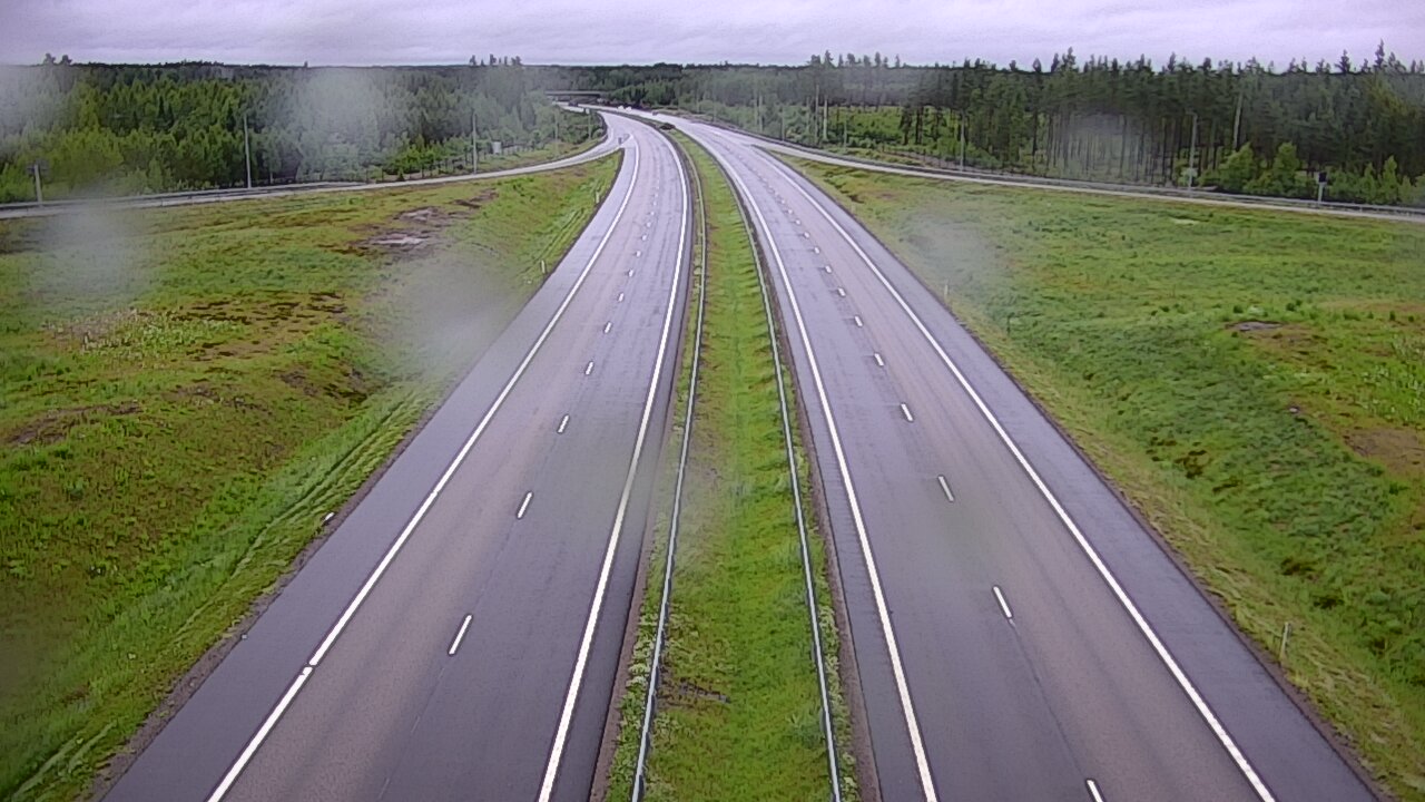 Weather Camera Image Väg 7 Vederlax, Saarasjärvi, Virolahti, Kymenlaakso