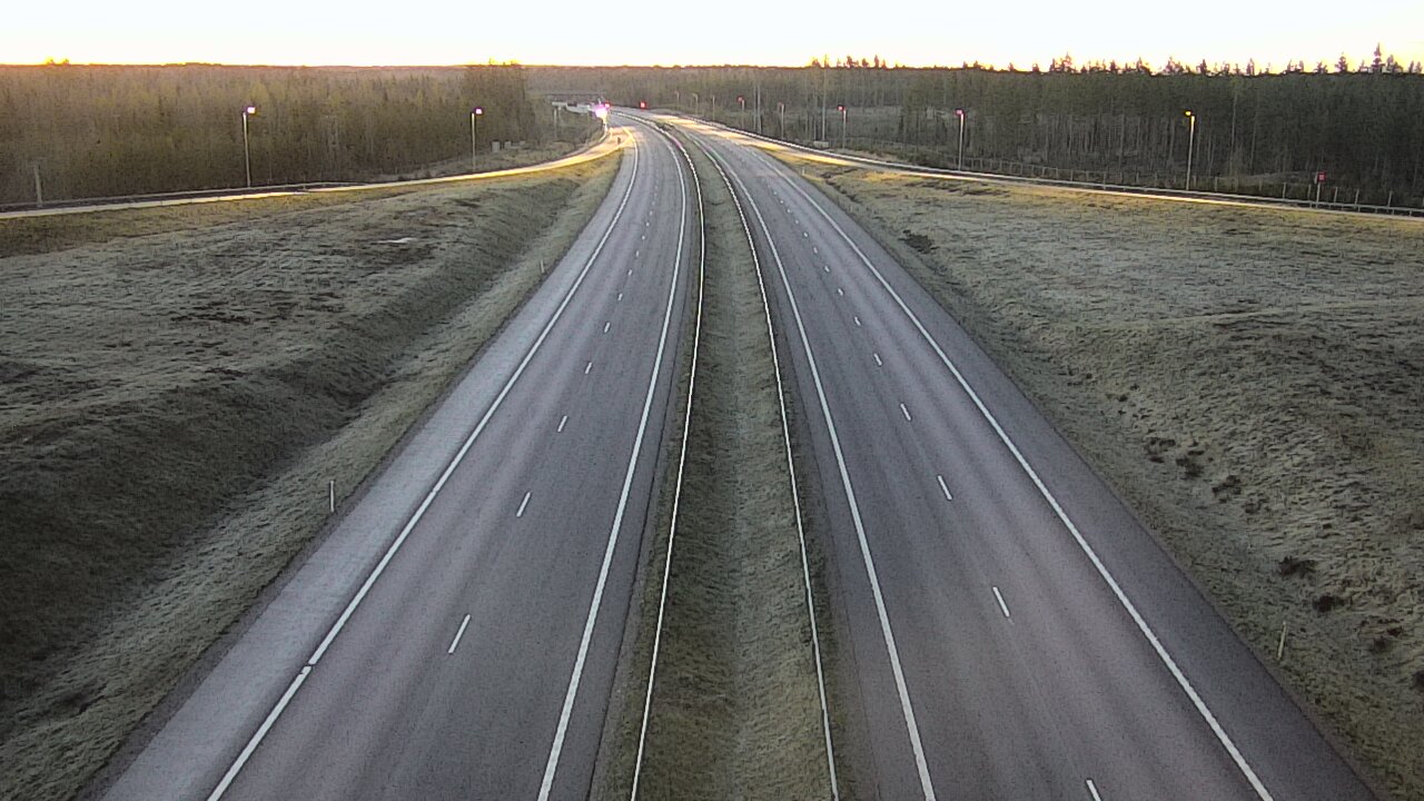 Weather Camera Image Road 7 Virolahti, Saarasjärvi, Virolahti, Kymenlaakso