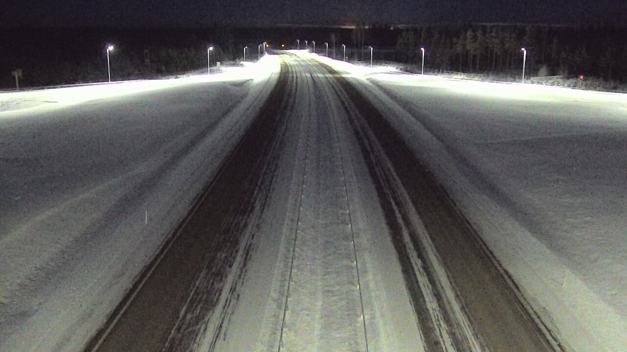 Weather Camera Image Väg 7 Vederlax, Saarasjärvi, Virolahti, Kymenlaakso