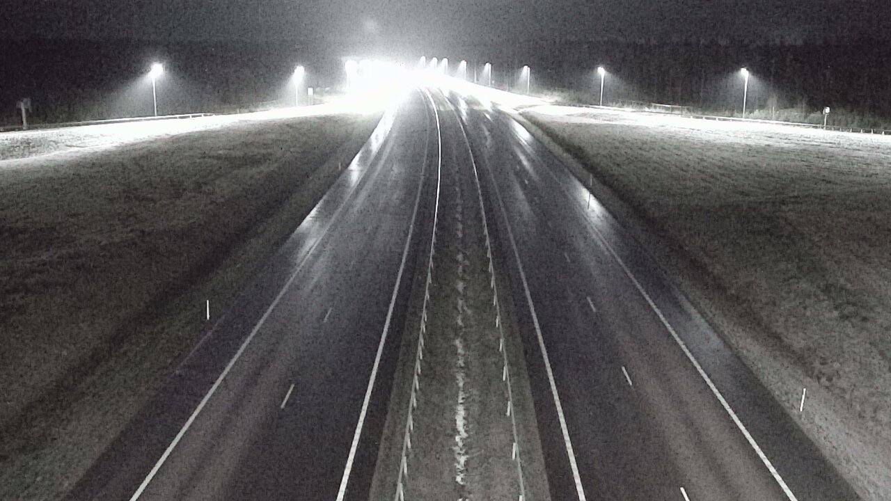 Weather Camera Image Väg 7 Vederlax, Saarasjärvi, Virolahti, Kymenlaakso