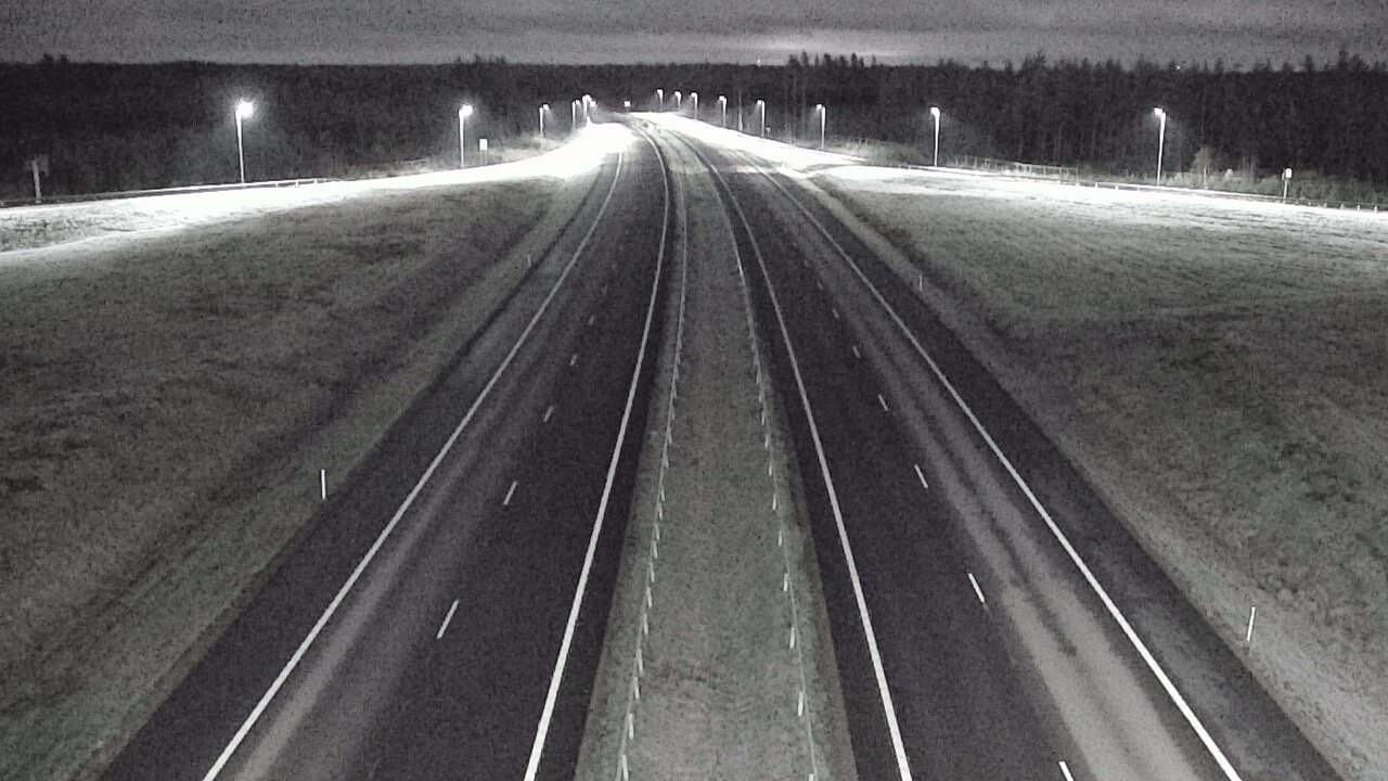 Weather Camera Image Väg 7 Vederlax, Saarasjärvi, Virolahti, Kymenlaakso