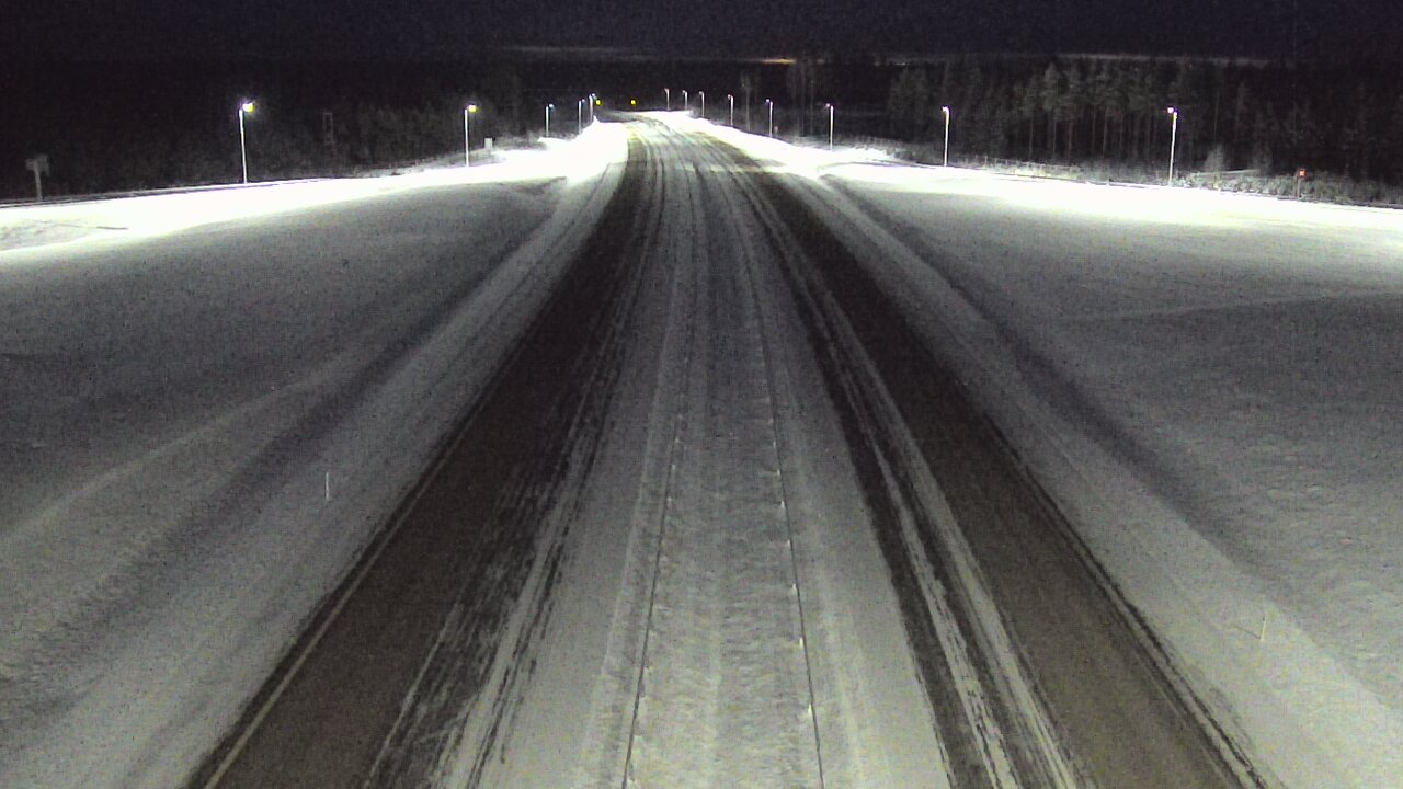 Weather Camera Image Väg 7 Vederlax, Saarasjärvi, Virolahti, Kymenlaakso