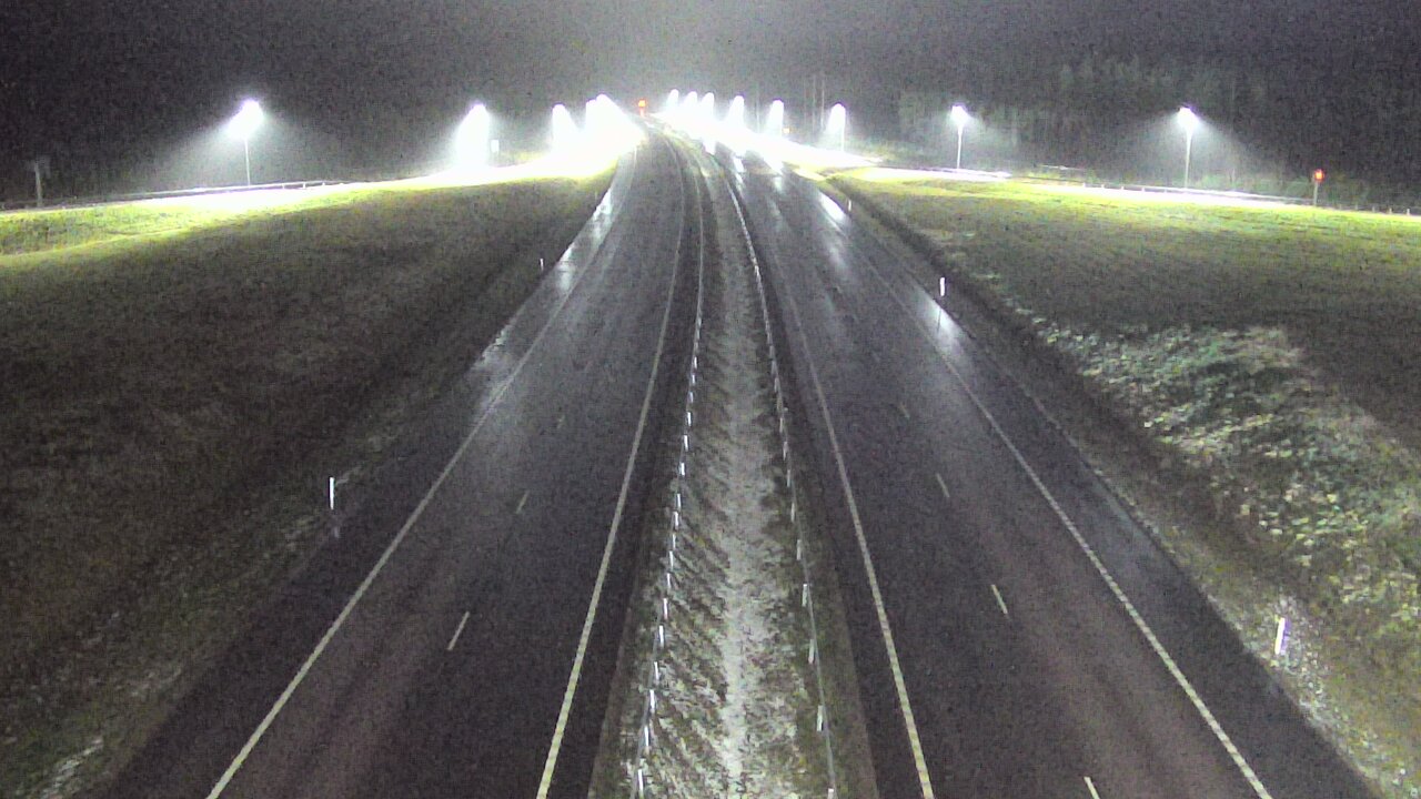 Weather Camera Image Väg 7 Vederlax, Saarasjärvi, Virolahti, Kymenlaakso