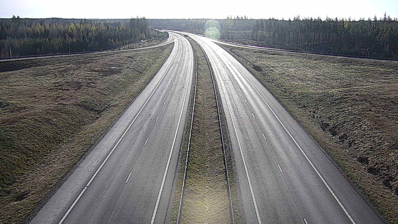 Weather Camera Image Road 7 Virolahti, Saarasjärvi, Virolahti, Kymenlaakso