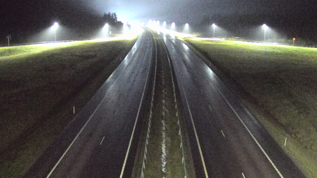 Weather Camera Image Väg 7 Vederlax, Saarasjärvi, Virolahti, Kymenlaakso