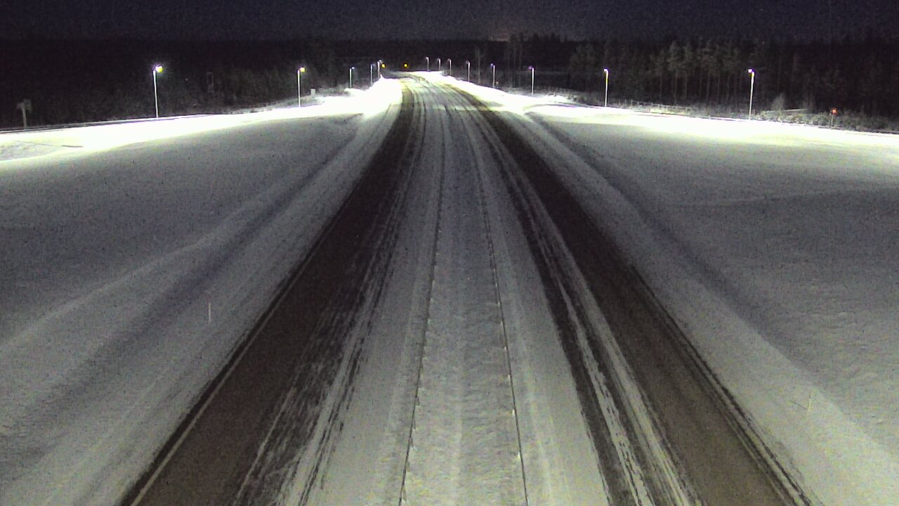 Weather Camera Image Väg 7 Vederlax, Saarasjärvi, Virolahti, Kymenlaakso