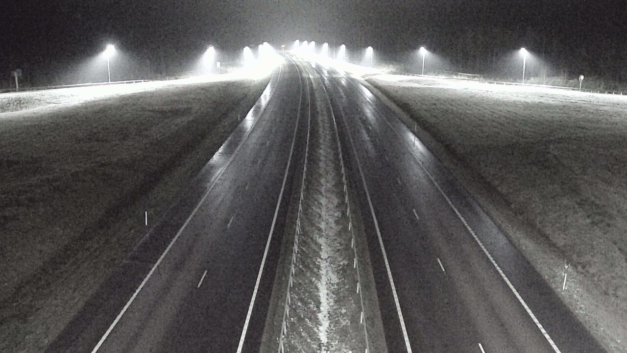 Weather Camera Image Väg 7 Vederlax, Saarasjärvi, Virolahti, Kymenlaakso