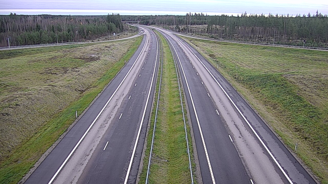 Weather Camera Image Väg 7 Vederlax, Saarasjärvi, Virolahti, Kymenlaakso