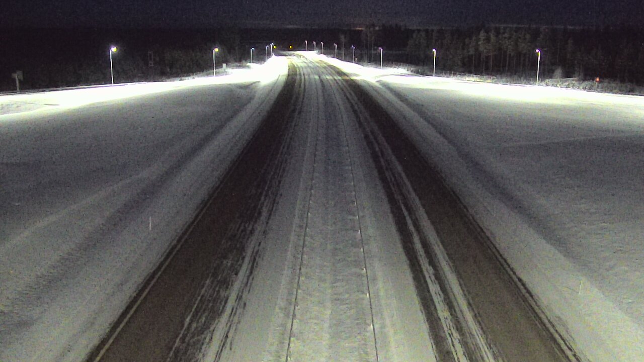 Weather Camera Image Väg 7 Vederlax, Saarasjärvi, Virolahti, Kymenlaakso