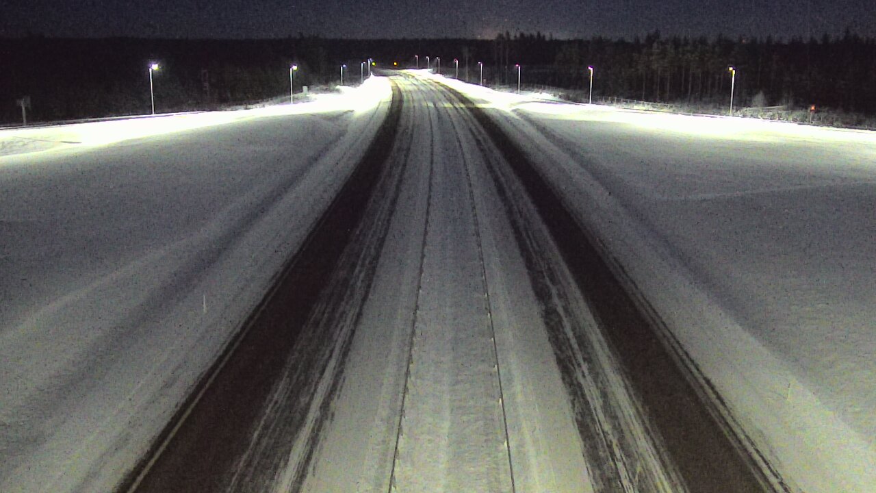 Weather Camera Image Väg 7 Vederlax, Saarasjärvi, Virolahti, Kymenlaakso