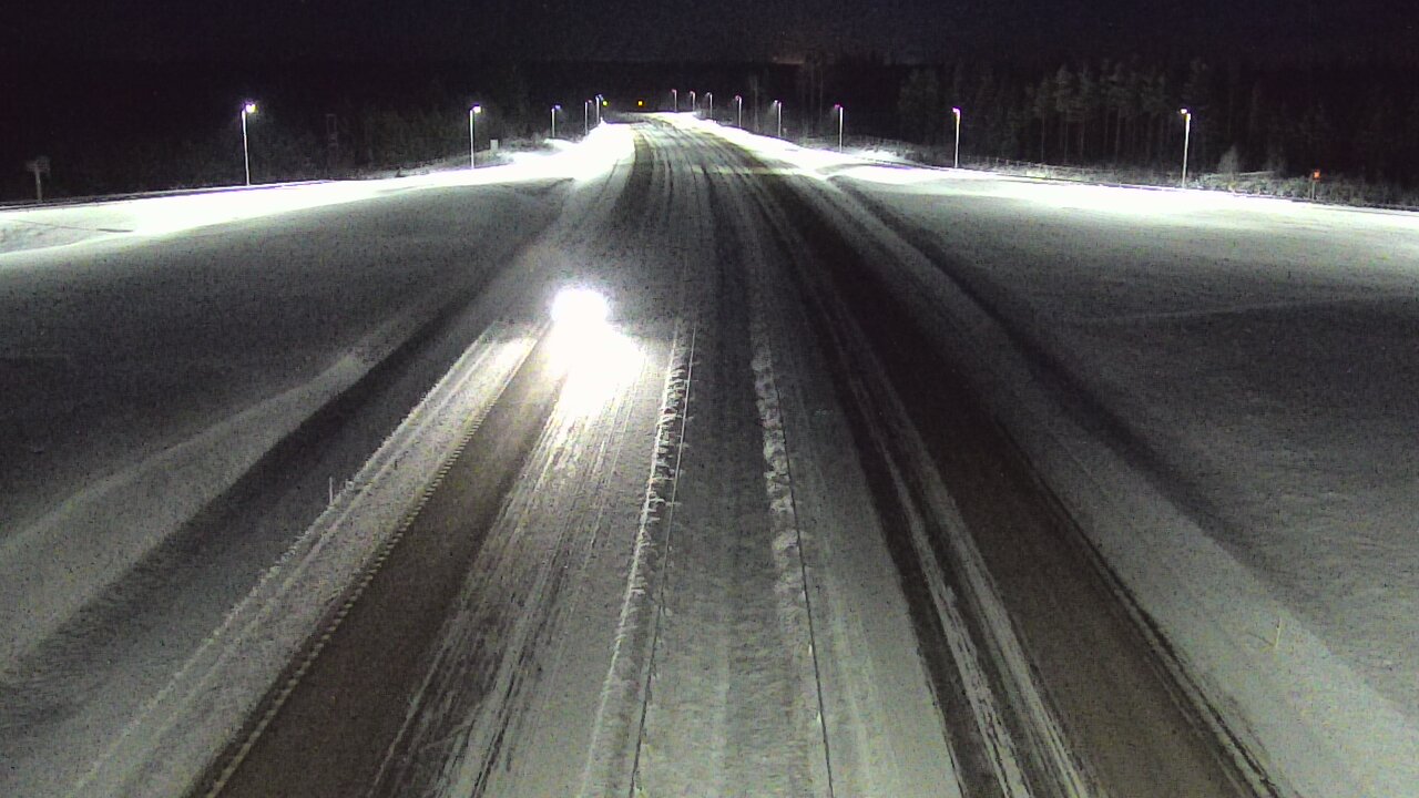 Weather Camera Image Väg 7 Vederlax, Saarasjärvi, Virolahti, Kymenlaakso