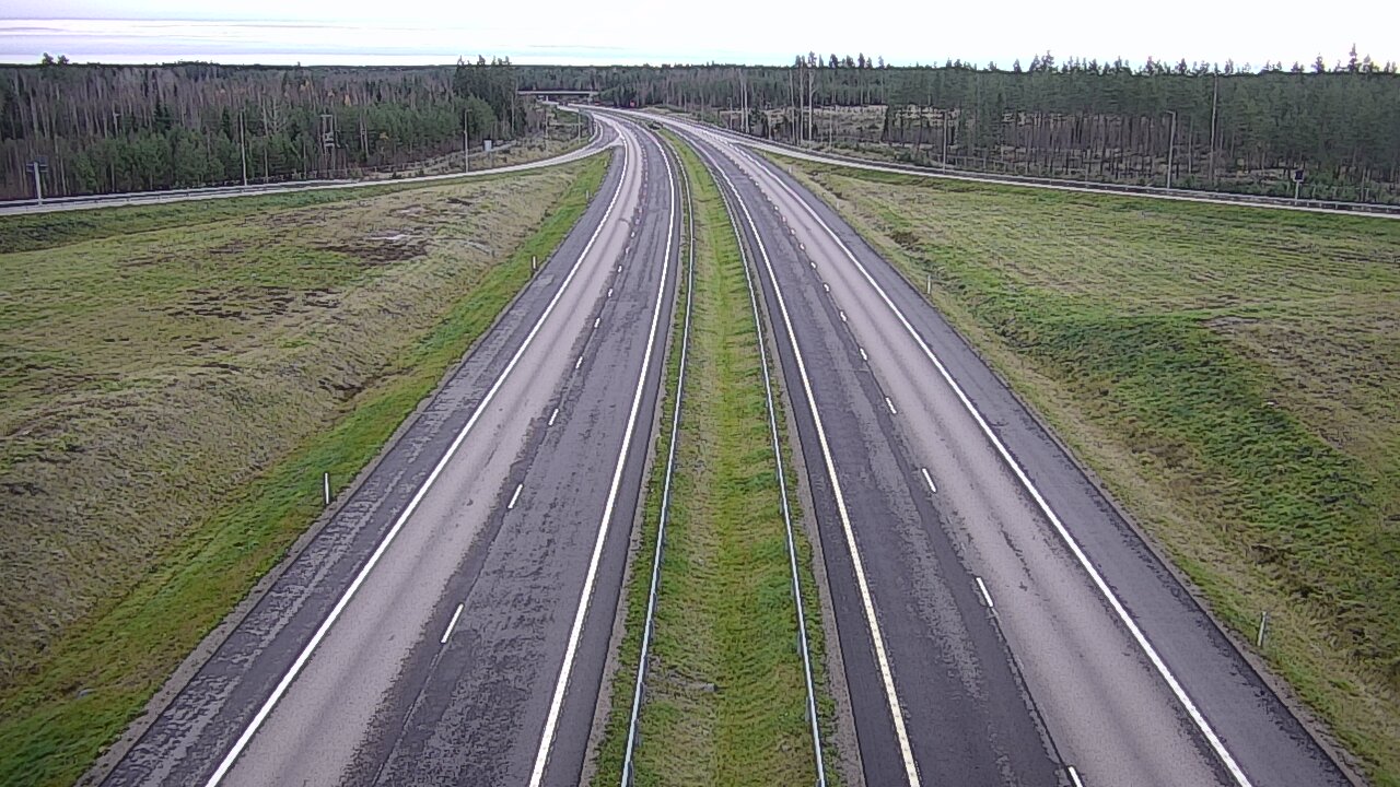 Weather Camera Image Väg 7 Vederlax, Saarasjärvi, Virolahti, Kymenlaakso