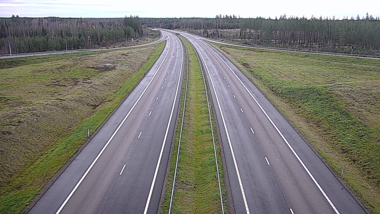 Weather Camera Image Väg 7 Vederlax, Saarasjärvi, Virolahti, Kymenlaakso