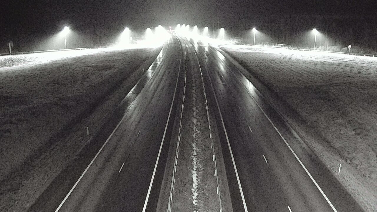 Weather Camera Image Väg 7 Vederlax, Saarasjärvi, Virolahti, Kymenlaakso