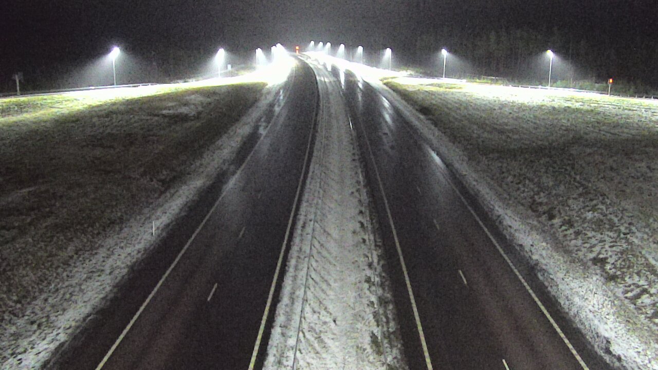 Weather Camera Image Väg 7 Vederlax, Saarasjärvi, Virolahti, Kymenlaakso