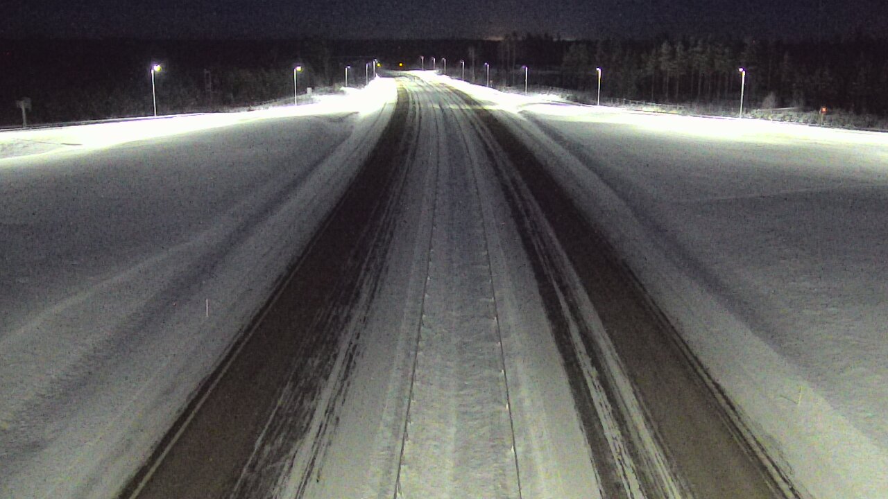 Weather Camera Image Väg 7 Vederlax, Saarasjärvi, Virolahti, Kymenlaakso