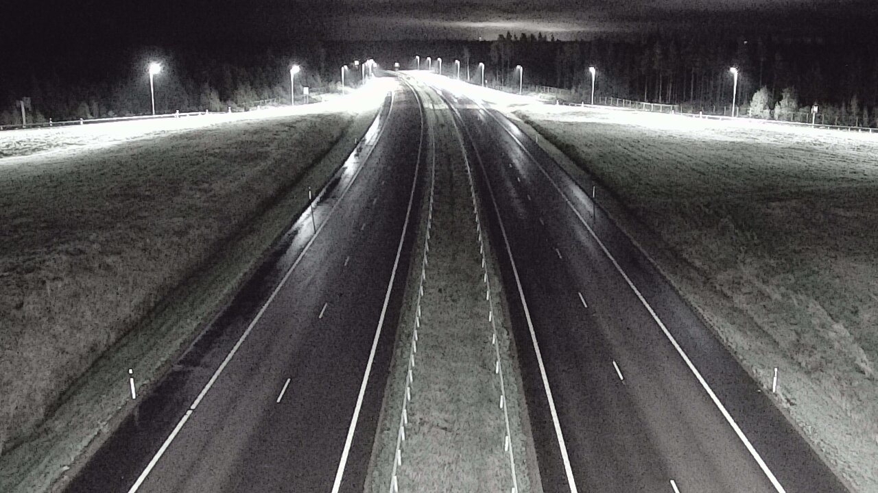 Weather Camera Image Road 7 Virolahti, Saarasjärvi, Virolahti, Kymenlaakso