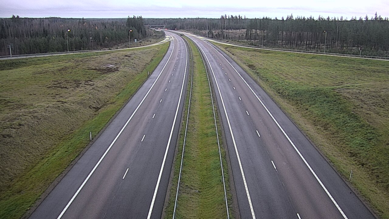 Weather Camera Image Väg 7 Vederlax, Saarasjärvi, Virolahti, Kymenlaakso