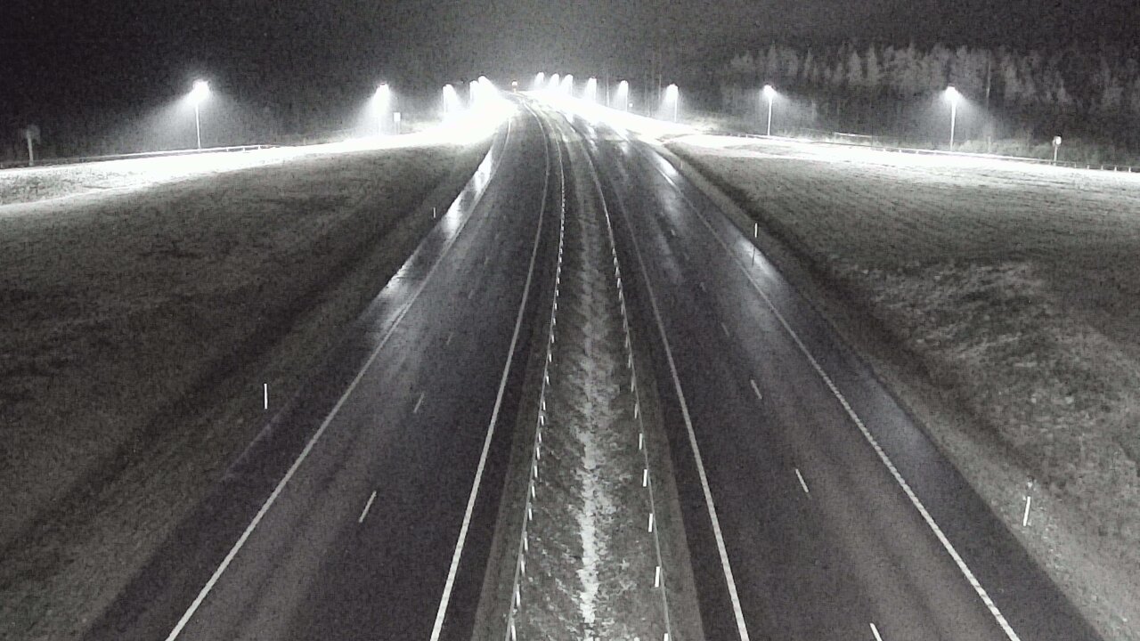 Weather Camera Image Väg 7 Vederlax, Saarasjärvi, Virolahti, Kymenlaakso
