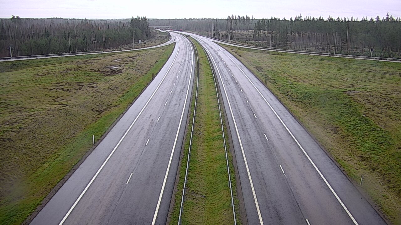 Weather Camera Image Väg 7 Vederlax, Saarasjärvi, Virolahti, Kymenlaakso