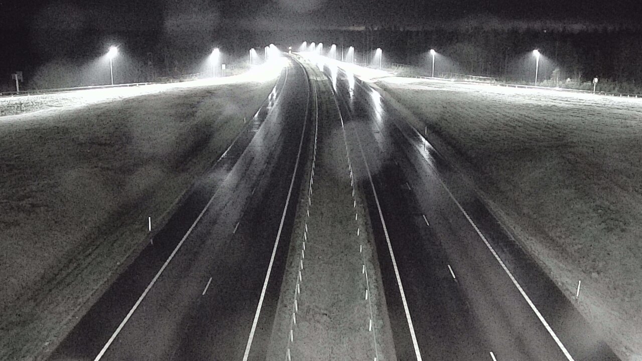 Weather Camera Image Väg 7 Vederlax, Saarasjärvi, Virolahti, Kymenlaakso