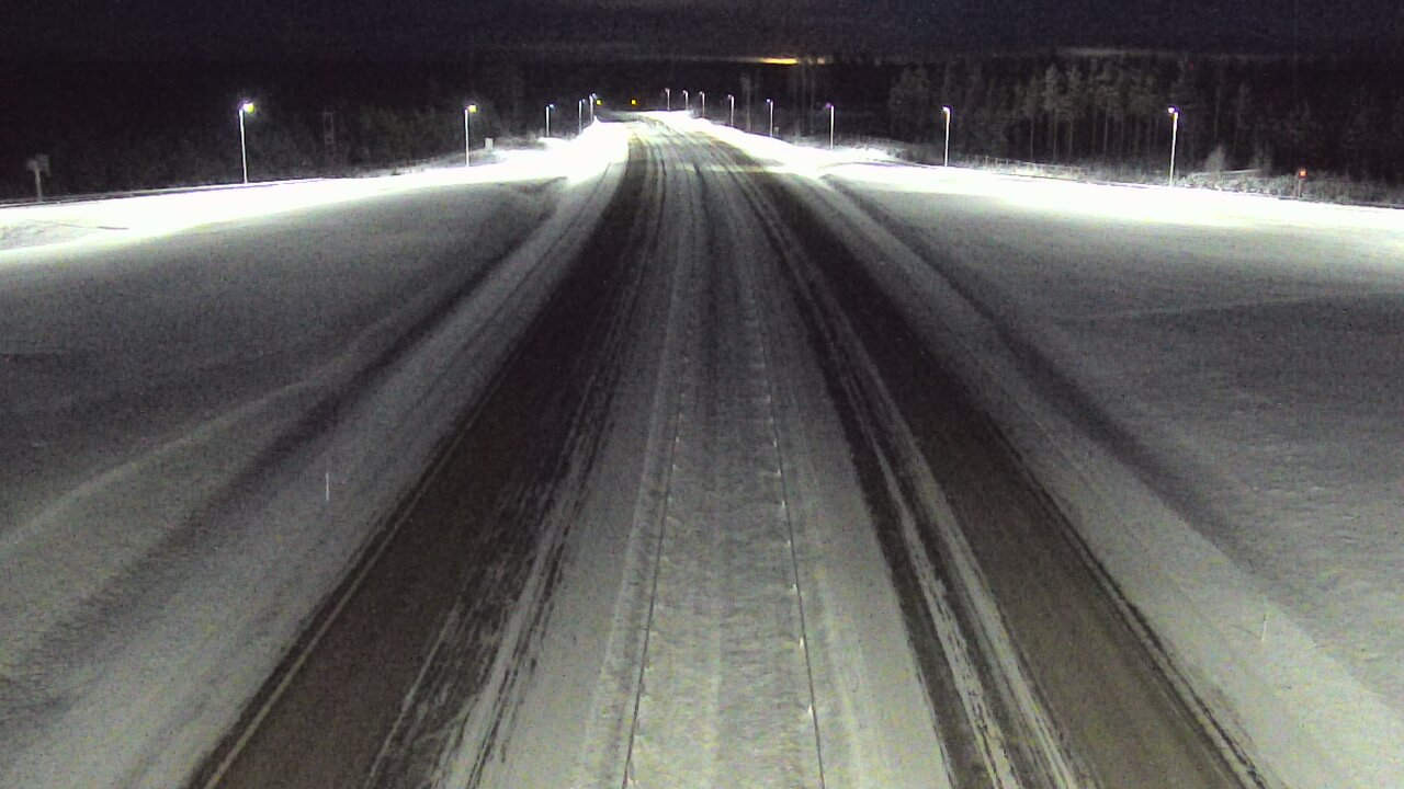 Weather Camera Image Väg 7 Vederlax, Saarasjärvi, Virolahti, Kymenlaakso
