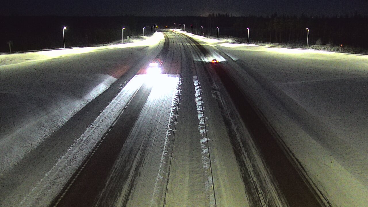 Weather Camera Image Väg 7 Vederlax, Saarasjärvi, Virolahti, Kymenlaakso