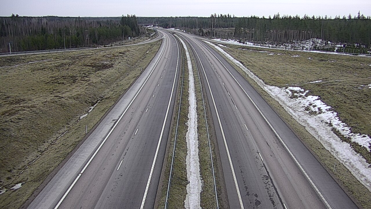 Weather Camera Image Väg 7 Vederlax, Saarasjärvi, Virolahti, Kymenlaakso
