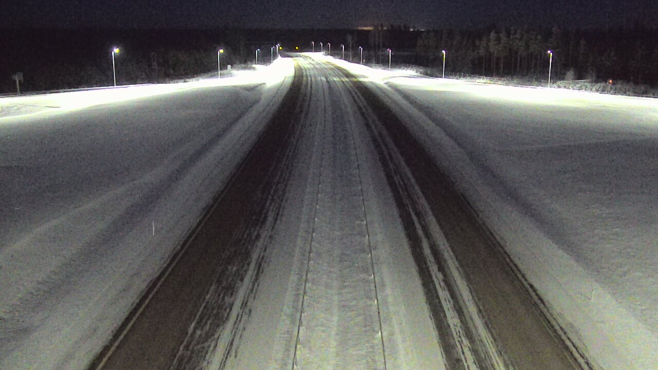 Weather Camera Image Väg 7 Vederlax, Saarasjärvi, Virolahti, Kymenlaakso