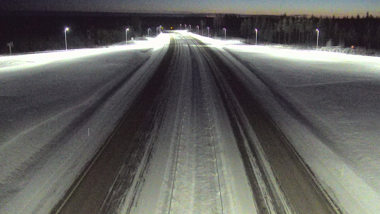 Weather Camera Image Väg 7 Vederlax, Saarasjärvi, Virolahti, Kymenlaakso