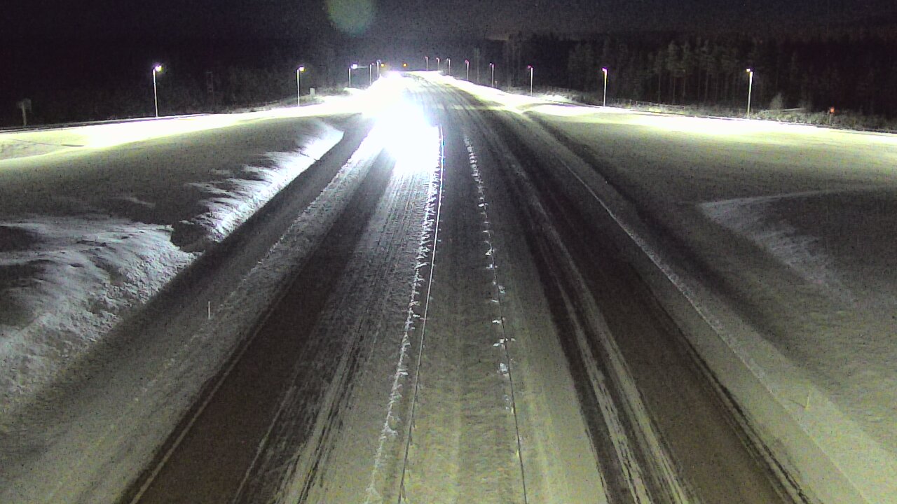 Weather Camera Image Väg 7 Vederlax, Saarasjärvi, Virolahti, Kymenlaakso