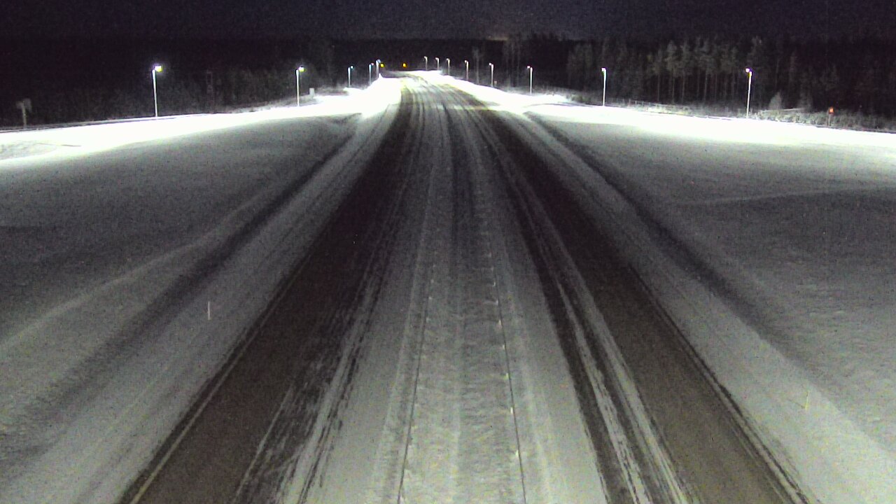 Weather Camera Image Väg 7 Vederlax, Saarasjärvi, Virolahti, Kymenlaakso