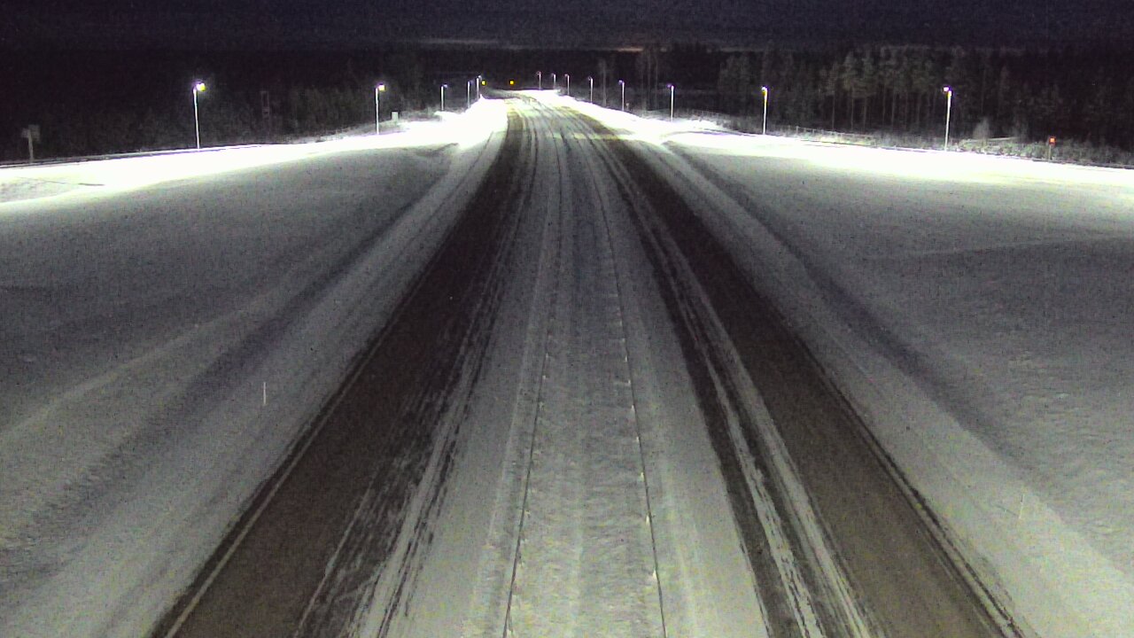 Weather Camera Image Väg 7 Vederlax, Saarasjärvi, Virolahti, Kymenlaakso